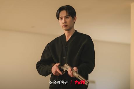 Las estrellas de 'Queen of Tears' se despiden y se preguntan qué esperar del final de esta noche Las estrellas de 'Queen of Tears' se despiden y se preguntan qué esperar del final de esta noche