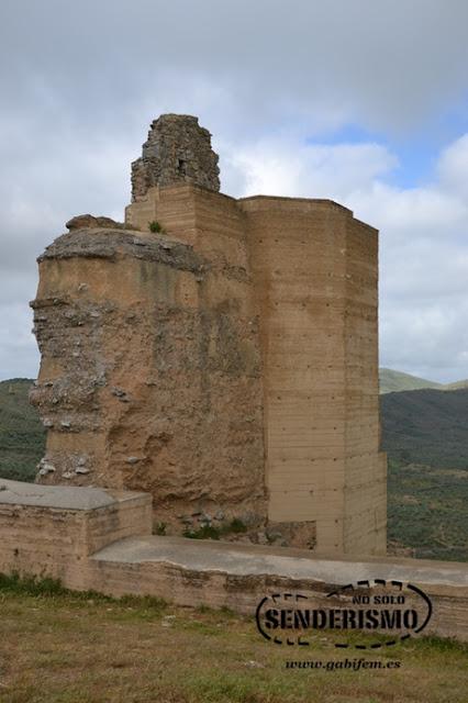 Entre Casas de Reina y Reina