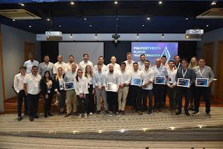 RENAULT ES RECONOCIDA POR SU FIDELIZACIÓN DE CLIENTES POR RENAULT GROUP LATAM RENAULT ES RECONOCIDA POR SU FIDELIZACIÓN DE CLIENTES POR RENAULT GROUP LATAM