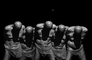 La indiferencia de los tiranizados duele como la crueldad de los tiranos