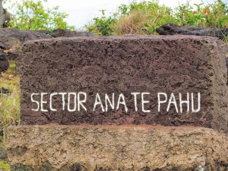 Ana Te Pahu. Cueva de los plátanos. Rapa Nui