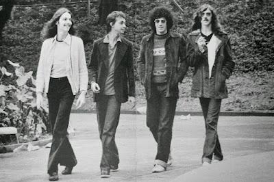 La Mesa Beatle: Charly, cada día canta mejor