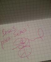 Una de Amaral y un croisant de choco de la Serra