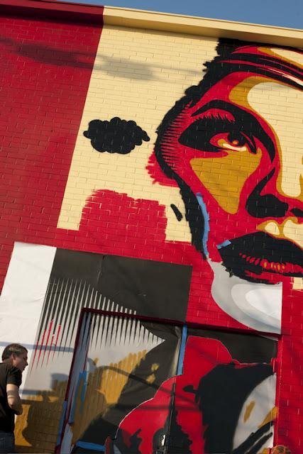 Nuevos murales de Shepard Fairey en Dallas