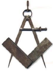 GLSE: ENTRE EL “APARATO y la VANGUARDIA “