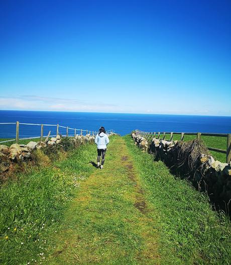 Cascada la Mexona y Playa de Merón
