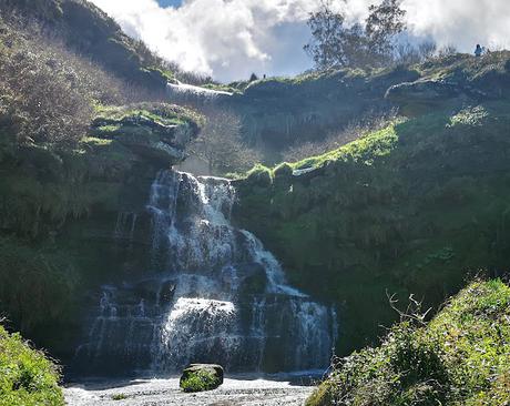 Cascada la Mexona y Playa de Merón