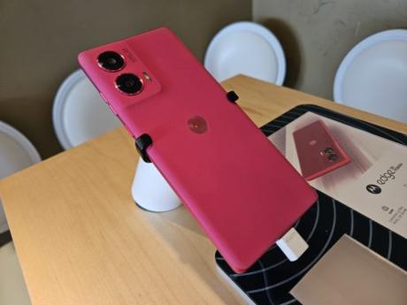 motorola edge 50 fusion y la familia moto buds, ya disponibles en España