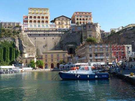 Descubre lo esencial que ver en Nápoles, Italia