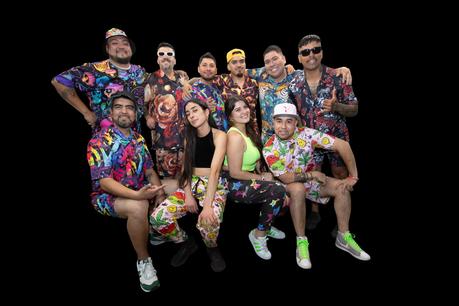 9c3232cb-d409-c862-33e1-7f77bee6c64a