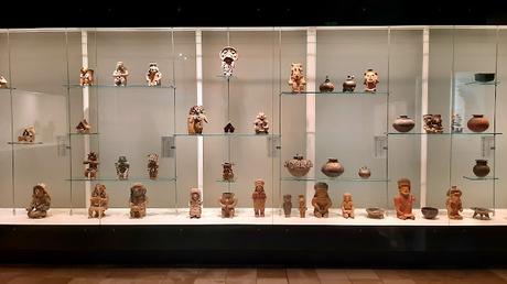 ECUADOR :  GUAYAQUIL Y EL BARRIO DE PEÑAS