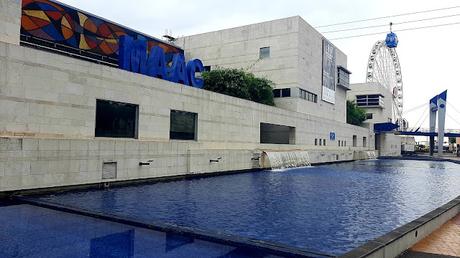 ECUADOR :  GUAYAQUIL Y EL BARRIO DE PEÑAS