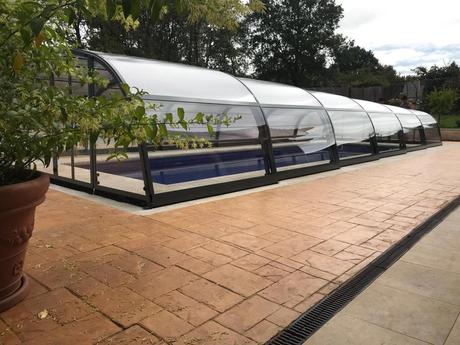 Mejorar el ahorro energético con métodos pasivos y prolongar el uso de la piscina Mejorar el ahorro energético con métodos pasivos y prolongar el uso de la piscina