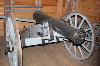 Réplica del cañón del batallón de Dade