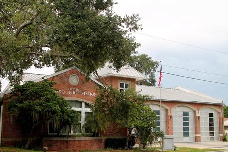 Estación de bomberos en Oviedo Estación de bomberos en Oviedo