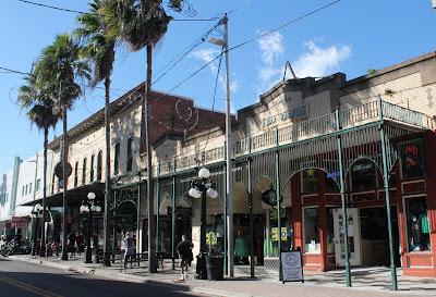 Por las calles de Ybor City