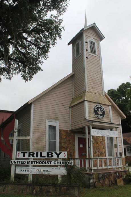 Iglesia en Trilby Iglesia en Trilby
