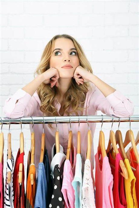 Cómo la Moda Moldea Nuestra Psicología y Autoestima