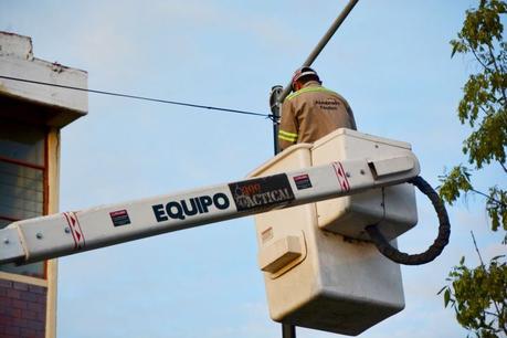 Modernización del alumbrado público en la Capital genera ahorros significativos y mejora la seguridad