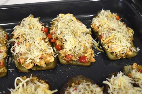 Berenjenas rellenas de pollo y verduras