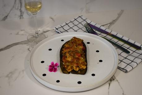 Berenjenas rellenas de pollo y verduras
