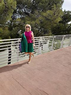 CHAQUETA + FALDA + TOP CON PEPLUM💗💜💚