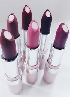 Labiales Hydramatic de Avon, color + cuidado. Labiales Hydramatic de Avon, color + cuidado.