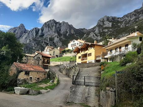 Tielve-Bierru-La Cabecina Quemada (Peña Maín)-Argandobín-Dobru