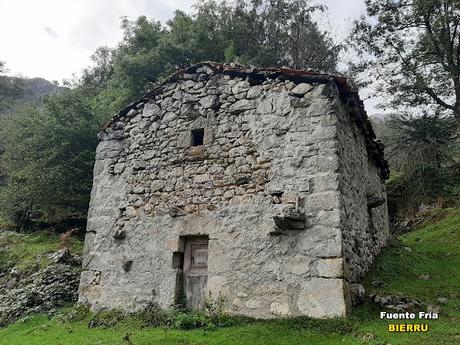 Tielve-Bierru-La Cabecina Quemada (Peña Maín)-Argandobín-Dobru