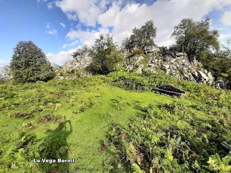 Tielve-Bierru-La Cabecina Quemada (Peña Maín)-Argandobín-Dobru