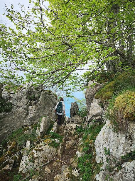 Moncuevo, Gamonal y recorrido por el norte del Aramo Moncuevo, Gamonal y recorrido por el norte del Aramo