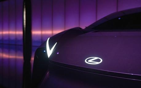 Nota Milano Design Week: 6 muestras con iluminación y espejos como protagonistas Nota Milano Design Week: 6 muestras con iluminación y espejos como protagonistas