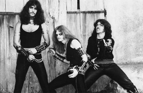 Explorando las Raíces y el Legado del Black Metal: Un Viaje Profundo a Través de la Oscuridad Musical Explorando las Raíces y el Legado del Black Metal: Un Viaje Profundo a Través de la Oscuridad Musical