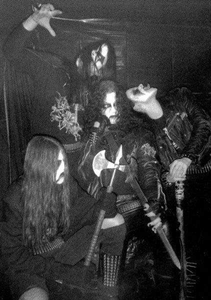 Explorando las Raíces y el Legado del Black Metal: Un Viaje Profundo a Través de la Oscuridad Musical Explorando las Raíces y el Legado del Black Metal: Un Viaje Profundo a Través de la Oscuridad Musical