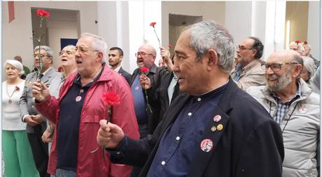 Autoridades políticas, miembros de la Asociación Salgueir... Autoridades políticas, miembros de la Asociación Salgueir...