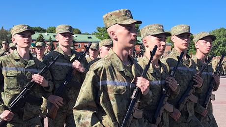 BIELORRUSIA: LA FORTALEZA DE BREST BIELORRUSIA: LA FORTALEZA DE BREST