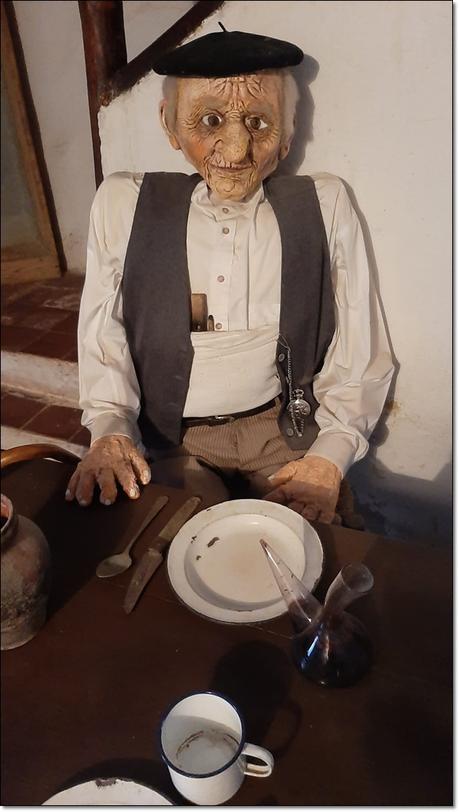 La Casa del Abuelo, Cevico de la Torre