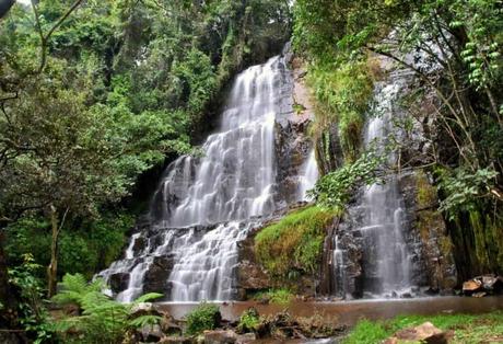 15 mejores lugares para visitar en Burundi Chutes de la Kerera