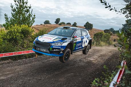 Los pilotos Jorge Martínez y Mario Parra se quedaron con la segunda fecha del COPEC RallyMobil Biobío Yumbel en sus respectivas categorías JORGE MARTÍNEZ 3