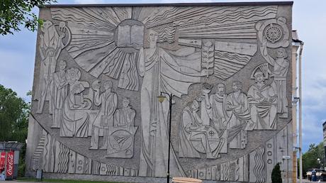 BIELORRUSIA: GRODNO, UNA CIUDAD DE CONTRASTES BIELORRUSIA: GRODNO, UNA CIUDAD DE CONTRASTES