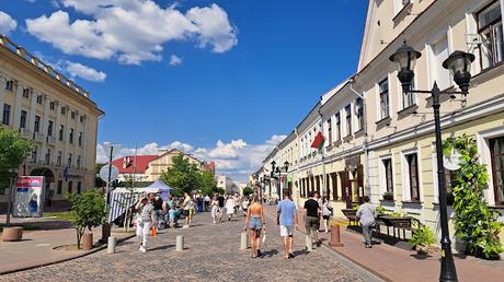 BIELORRUSIA: GRODNO, UNA CIUDAD DE CONTRASTES BIELORRUSIA: GRODNO, UNA CIUDAD DE CONTRASTES