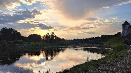 BIELORRUSIA: GRODNO, UNA CIUDAD DE CONTRASTES BIELORRUSIA: GRODNO, UNA CIUDAD DE CONTRASTES
