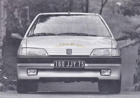 Peugeot 106 presentado en el año 1991 en Francia