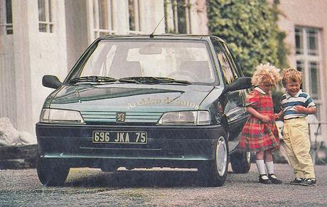 Peugeot 106 presentado en el año 1991 en Francia