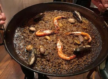 comer paella en Barcelona 