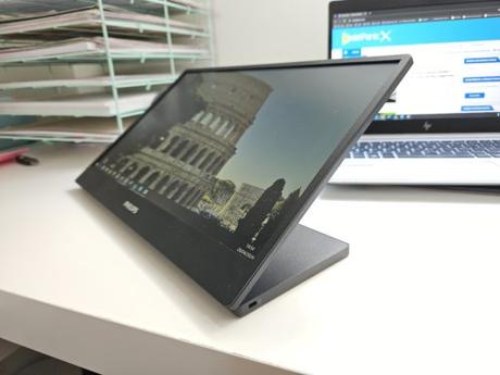 Mi experiencia con el Monitor Portátil 16B1P3302D de Philips Mi experiencia con el Monitor Portátil 16B1P3302D de Philips