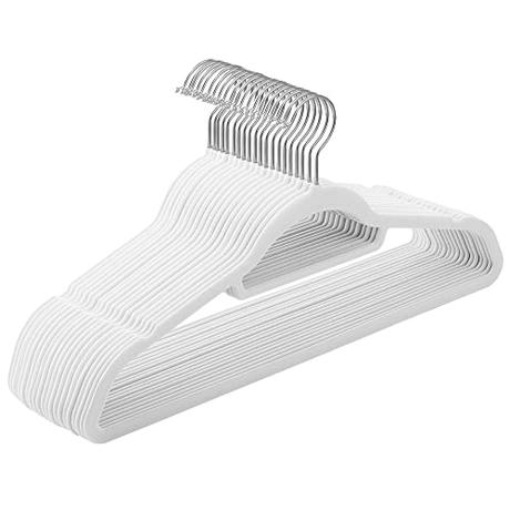 SONGMICS Percha de Terciopelo, Juego de 20, Antideslizantes, con Barra Corbata y Gancho Giratorio 360°, 0,6 cm Espesor, Ahorra Espacio, 43,5 cm Largo, para Abrigo Vestido Pantalón, Blanco CRF020W01