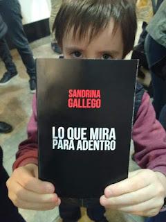 Lo que mira para adentro. Poema I Lo que mira para adentro. Poema I