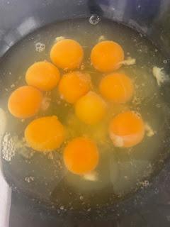 TORTILLA DE PATATAS DE CEPS, BUTIFARRA NEGRA , QUESO Y TRUFA