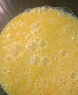 TORTILLA DE PATATAS DE CEPS, BUTIFARRA NEGRA , QUESO Y TRUFA